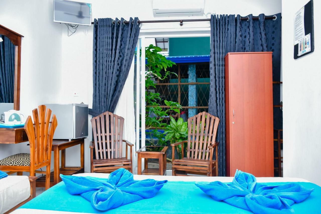 Nebula Residence Negombo Extérieur photo