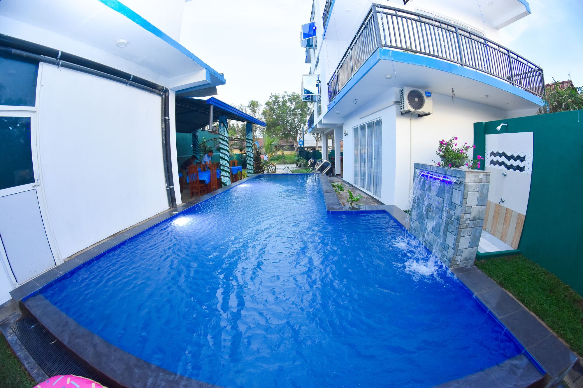 Nebula Residence Negombo Extérieur photo